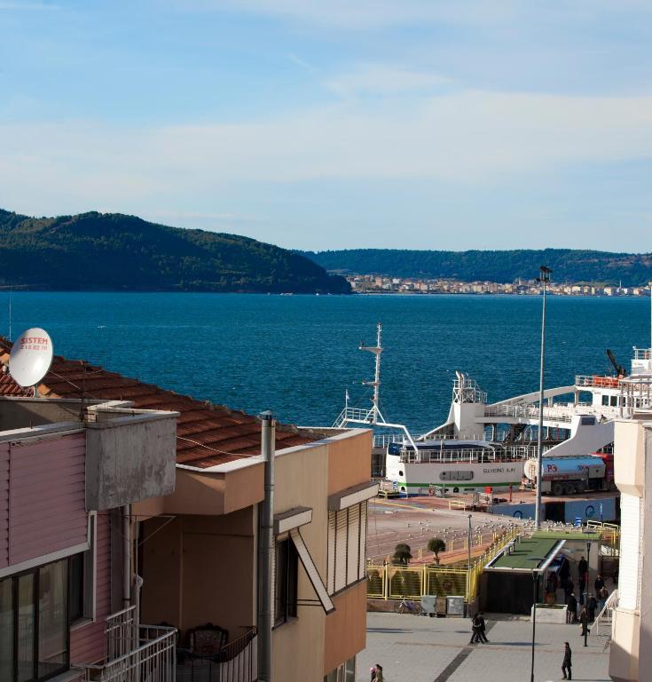 Hotel Pelit Чанаккале Экстерьер фото