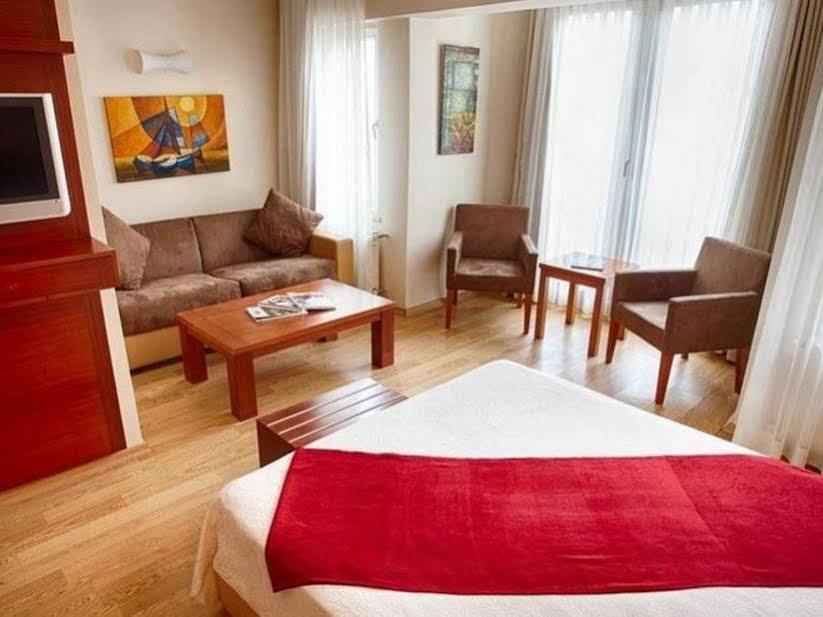 Hotel Pelit Чанаккале Экстерьер фото