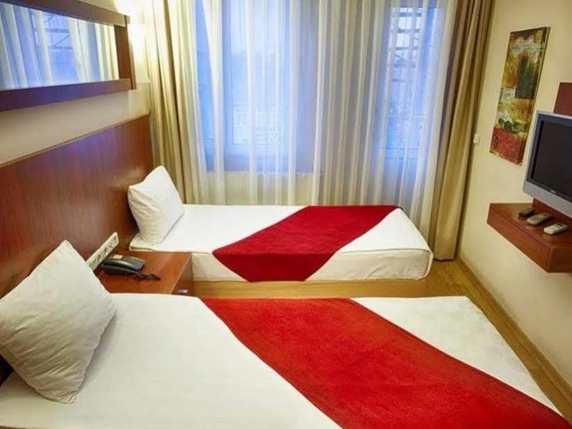 Hotel Pelit Чанаккале Экстерьер фото